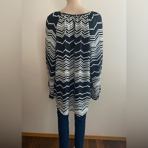 Spense - Picture 3 of 3